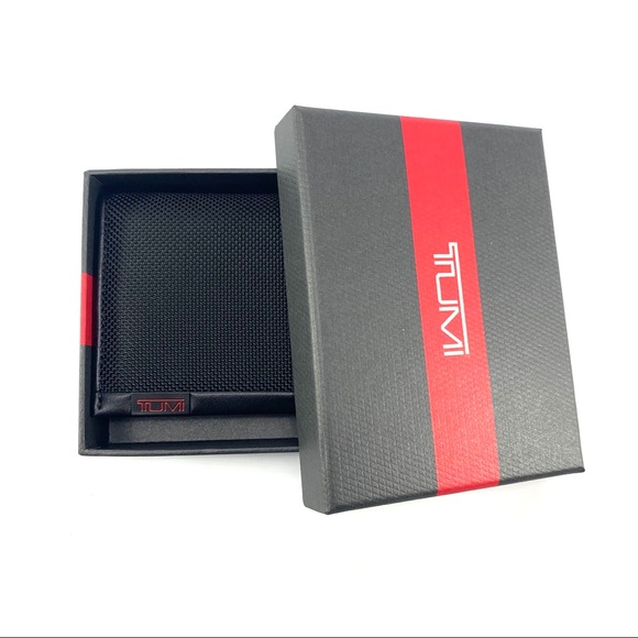 Tumi RFID Blocking L-Fold Wallet with ID Window - Picture 8 of 8
